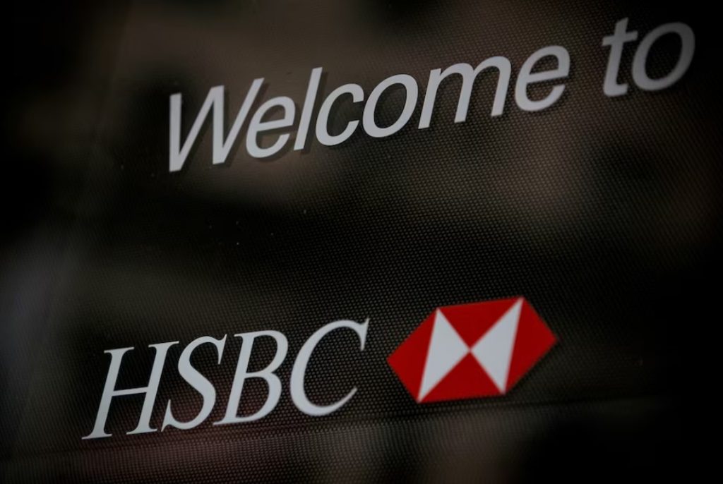ChatGPT said:
Close-up of a digital display reading "Welcome to HSBC" with the HSBC logo.